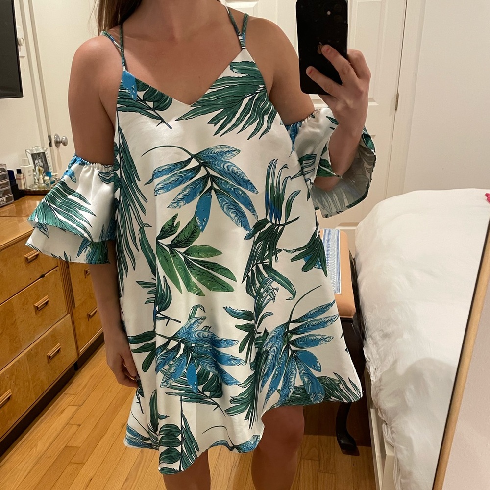 Tropical white palm tree dress size small